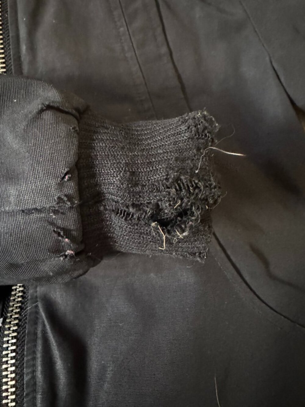 Moose Knuckle Kids Jacket (FREE SHIPPING) - Picture 5 of 11